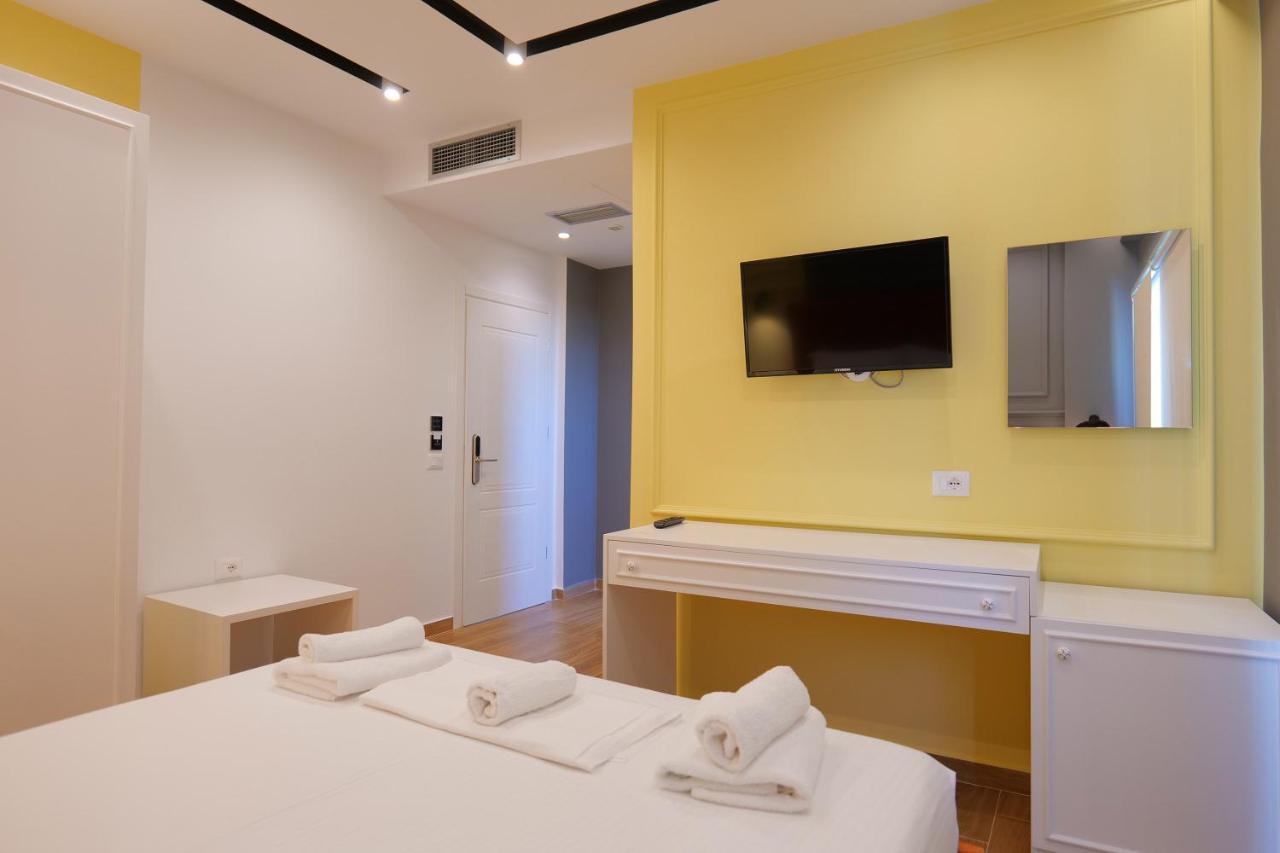 The View Hotel Ksamil Exterior photo