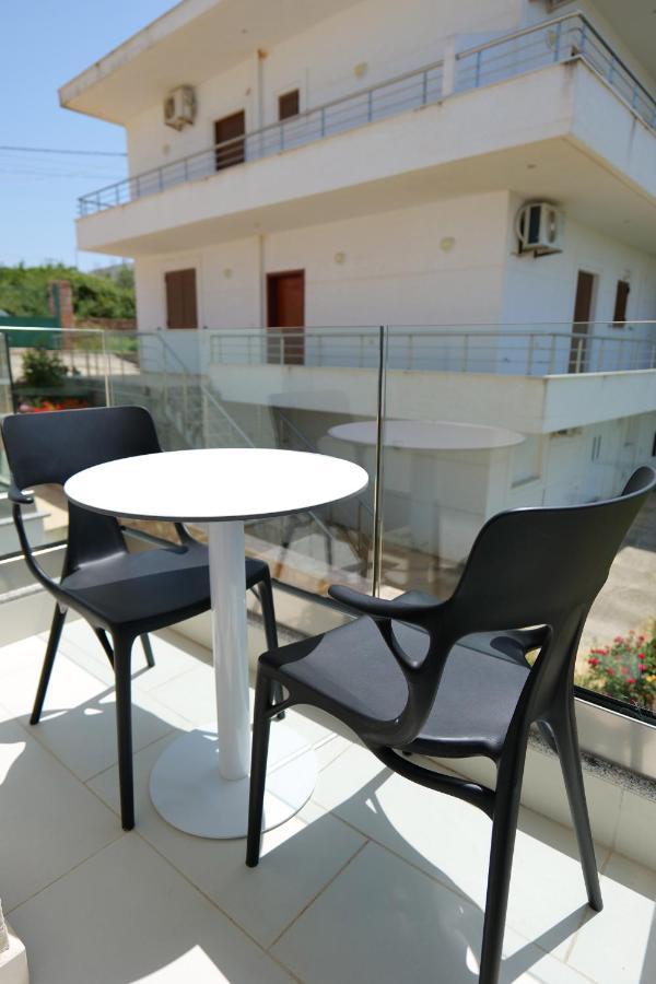 The View Hotel Ksamil Exterior photo