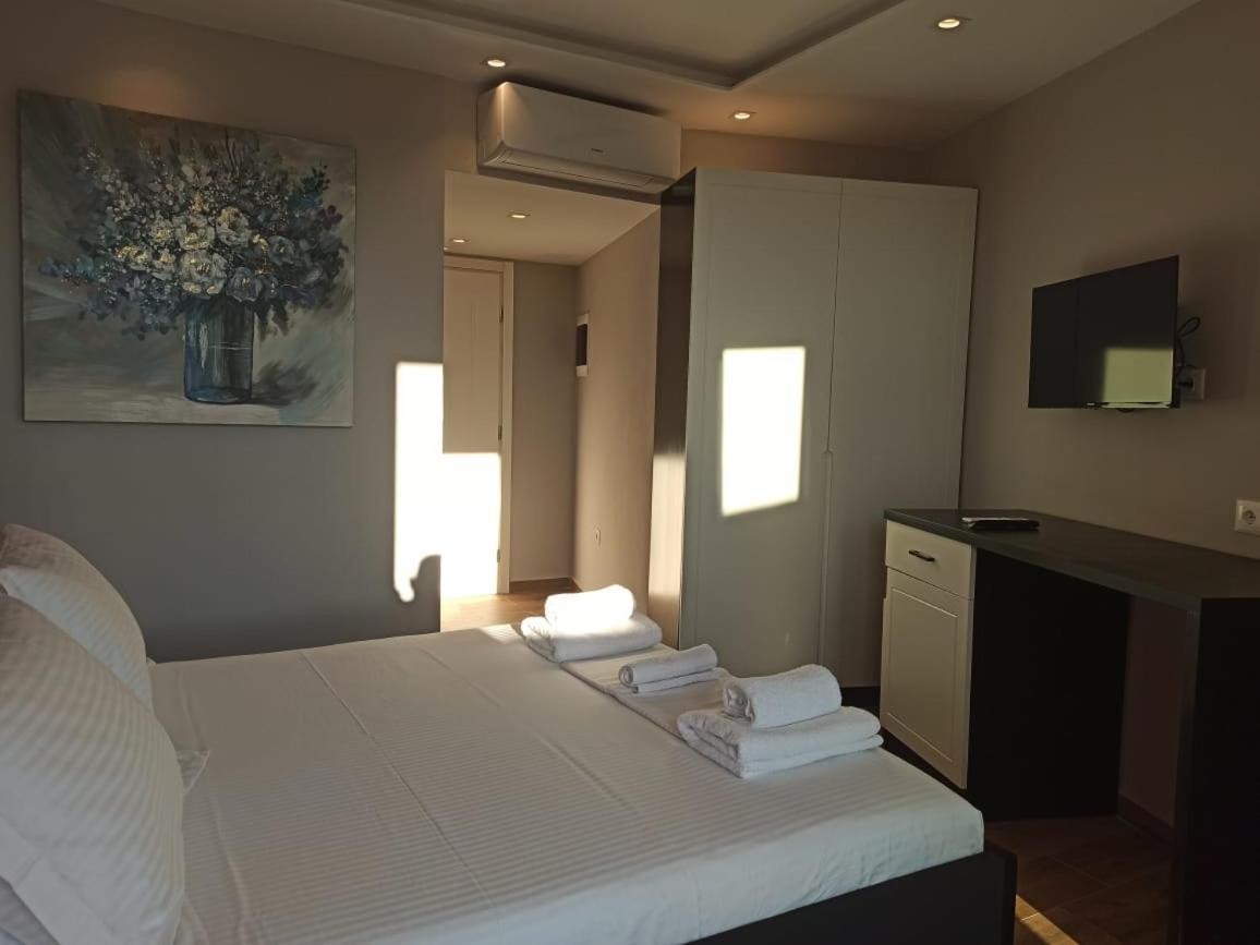 The View Hotel Ksamil Exterior photo