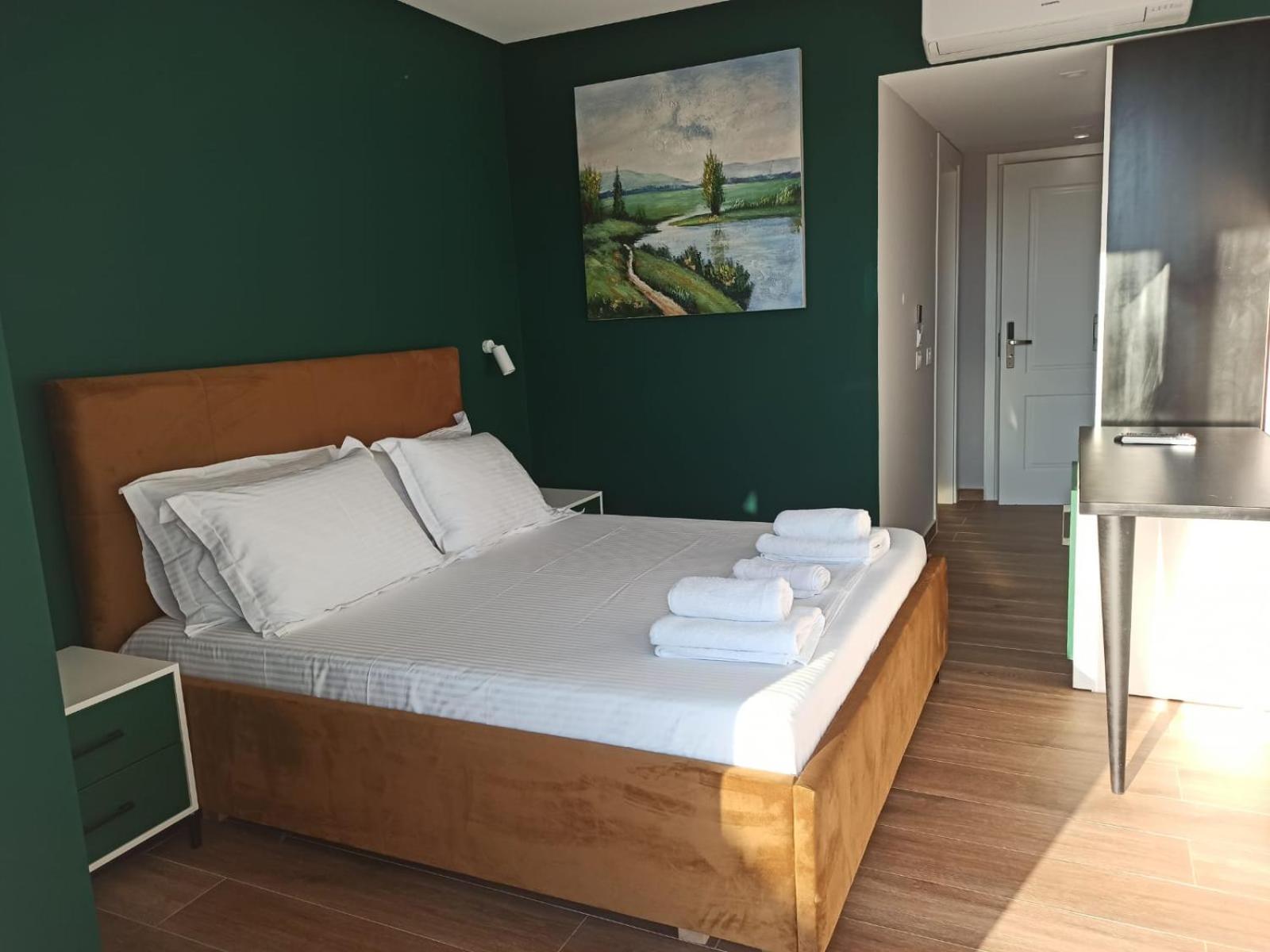 The View Hotel Ksamil Exterior photo